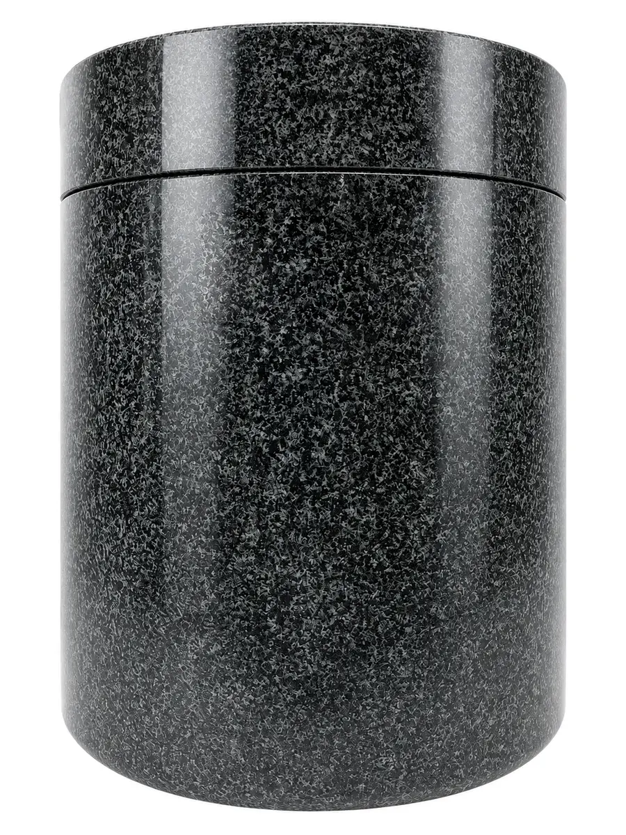 青斗石 直筒 骨灰罐實品照片，商品編號 URN-0058